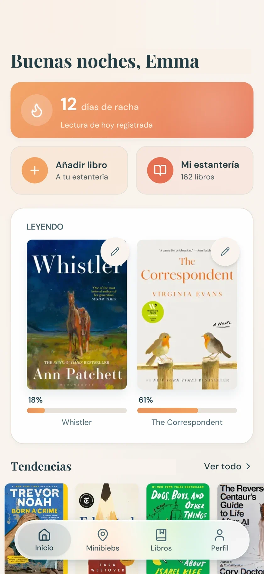 La pantalla de inicio de Minibieb: un saludo personal, una racha de lectura, los libros que tienes empezados y lo que están leyendo otros lectores